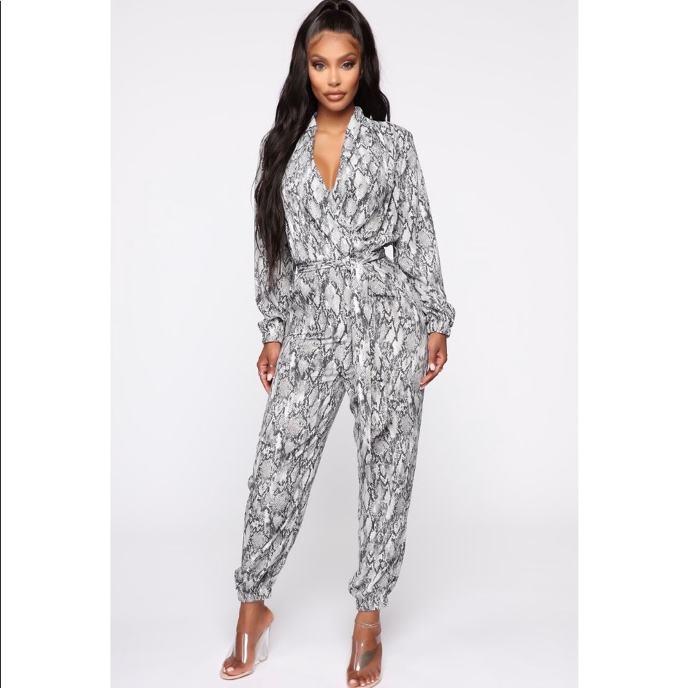 Fashion Nova jumpsuit